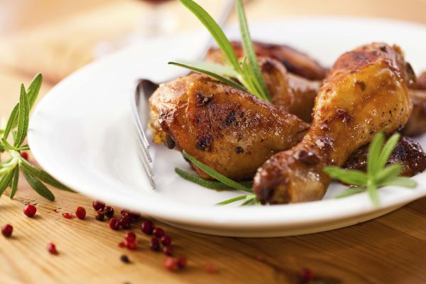 Chicken drumsticks with rosemary